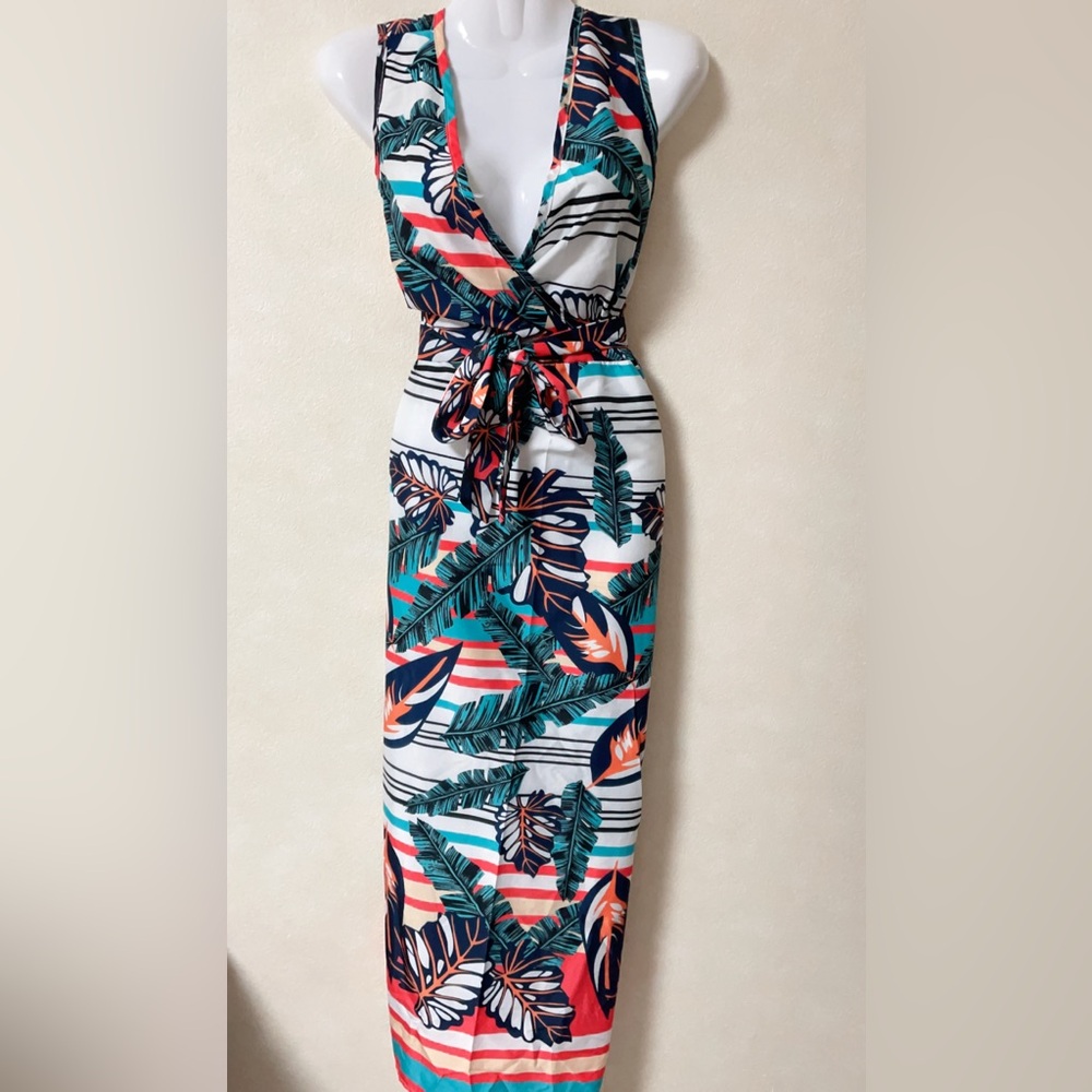 Colorful Leaf Print Maxi Dress
